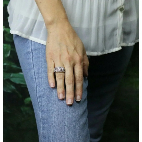 10k White Gold Diamond Butterfly Ring Size 7 1/4 - Picture 4 of 8